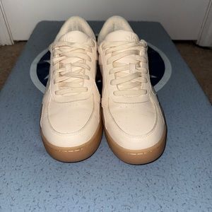 Alo Yoga Recovery Sneakers - Size Mens 12